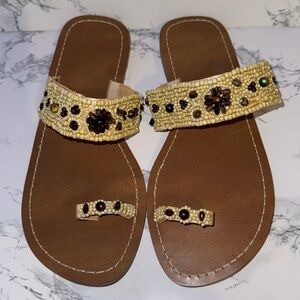 Wood Beaded Toe Loop Sandal